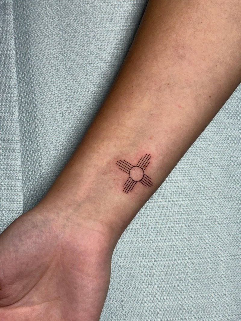 Hi, I’m Nina. 🌿 If you’re new here, welcome.  I’m a fine line tattoo artist in A